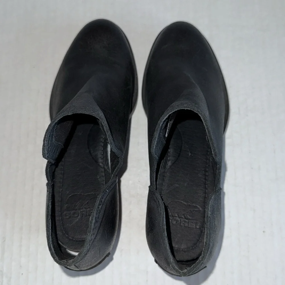 Sorel Lolla Black Leather Cut Out Ankle Booties